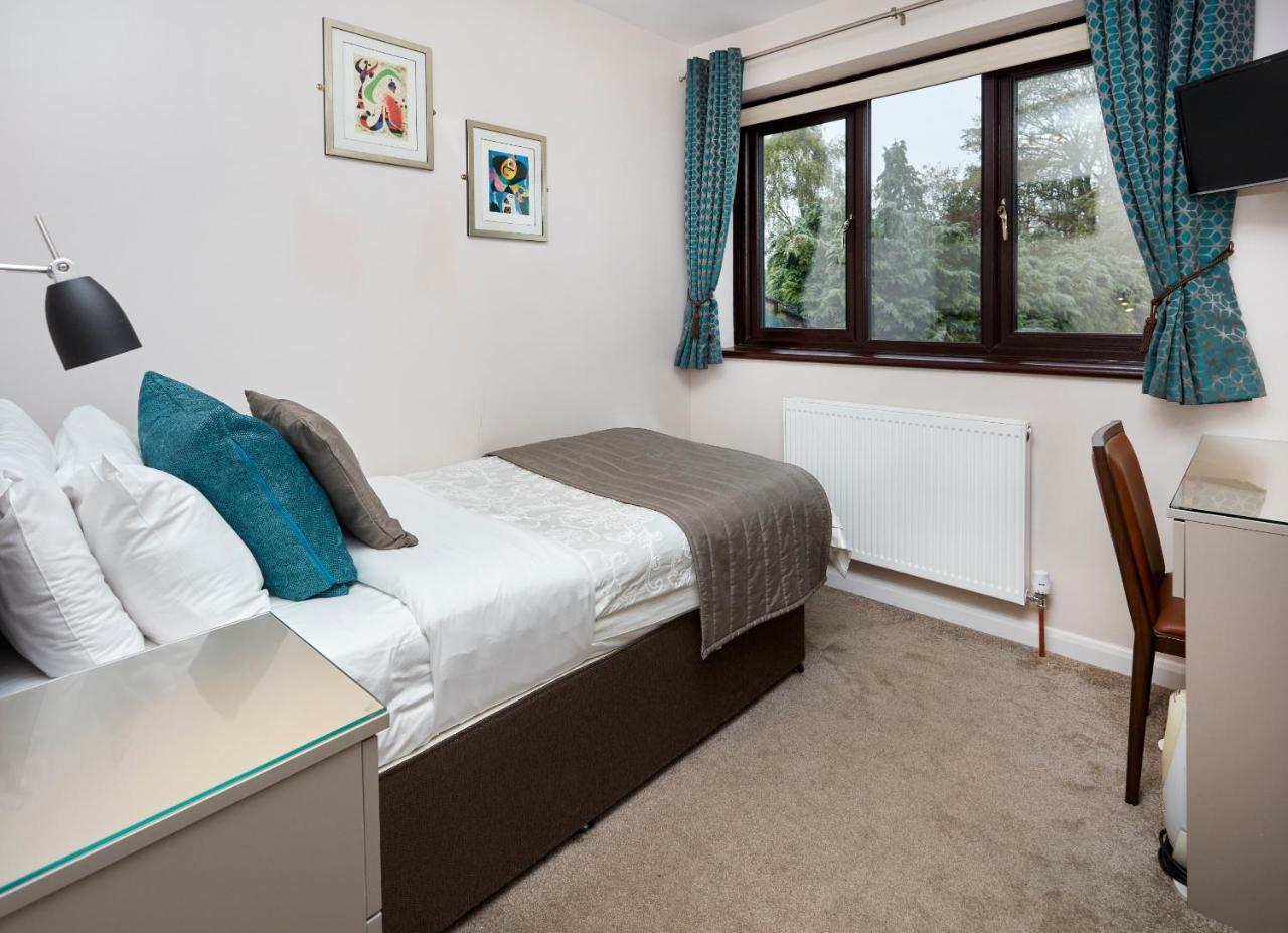Conifers Guest House Oxford Exterior photo